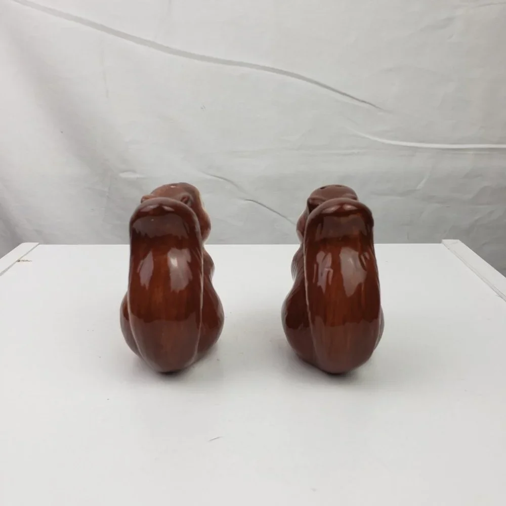 Better Homes Earthenware Squirrels Salt Pepper NWT